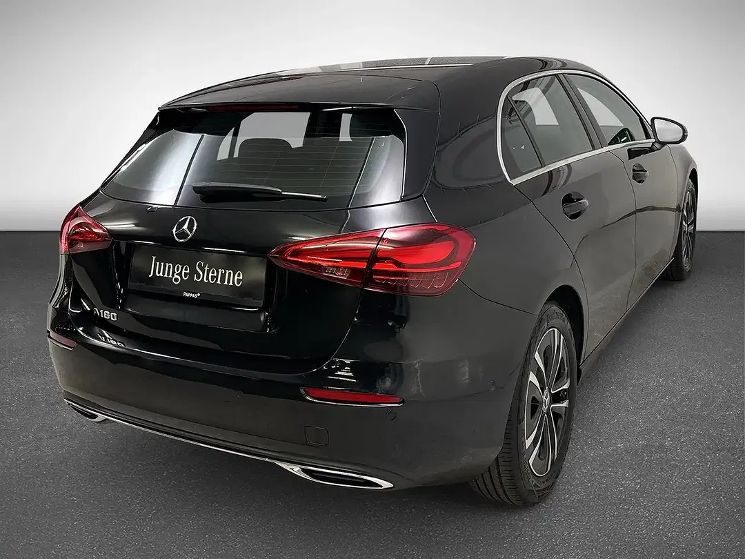 Mercedes-Benz A 180 - Thumbnail 5