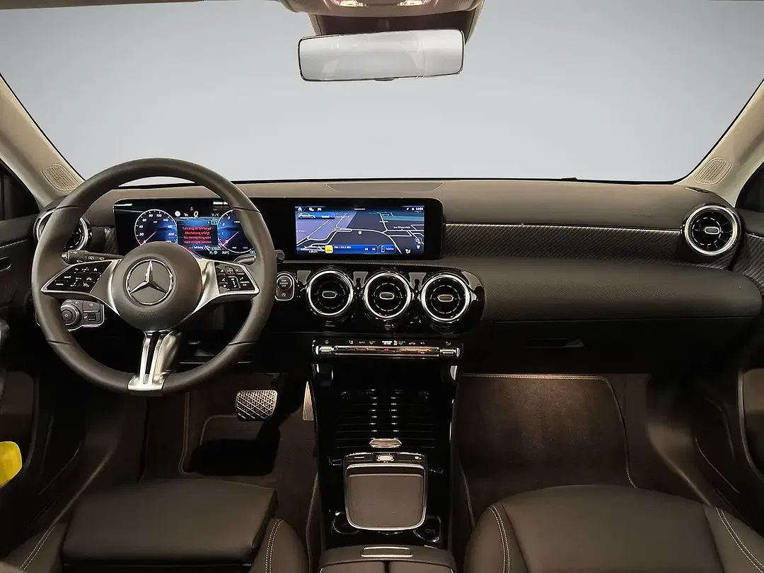 Mercedes-Benz A 180 - Thumbnail 7
