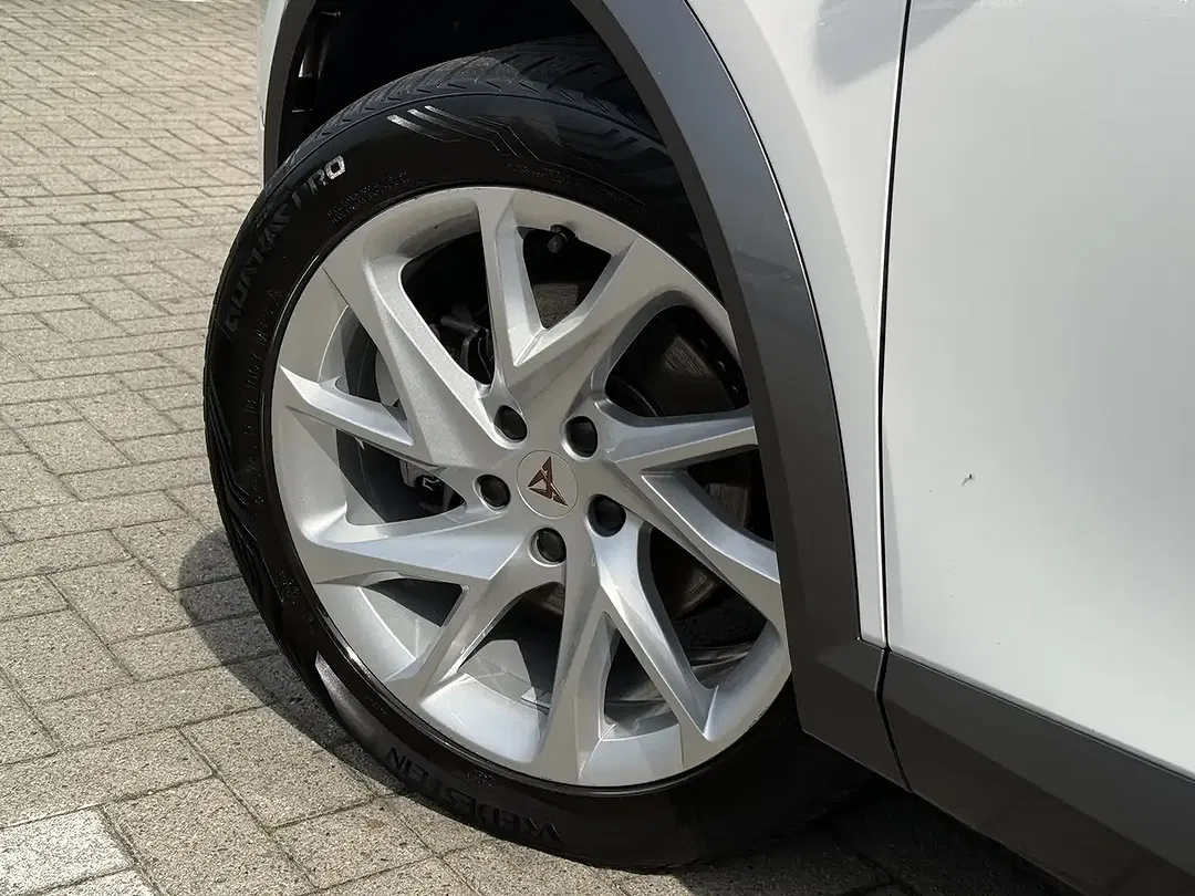 CUPRA Formentor PHEV - Thumbnail 11
