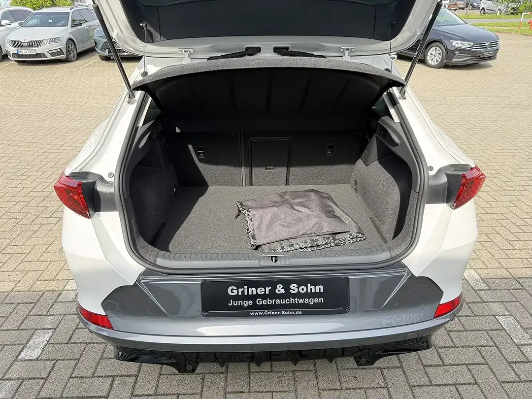 CUPRA Formentor PHEV - Thumbnail 12