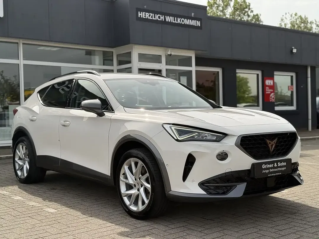 CUPRA Formentor PHEV - Thumbnail 4