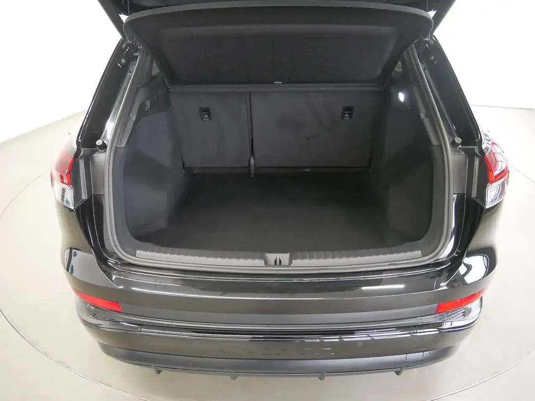 Audi Q4 e-tron 40 Matrix LED S line - Thumbnail 6