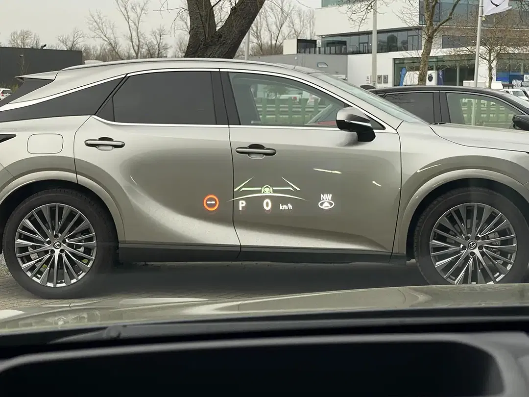 Lexus NX 450h+ 450h 2.5 4x4 - foto 15