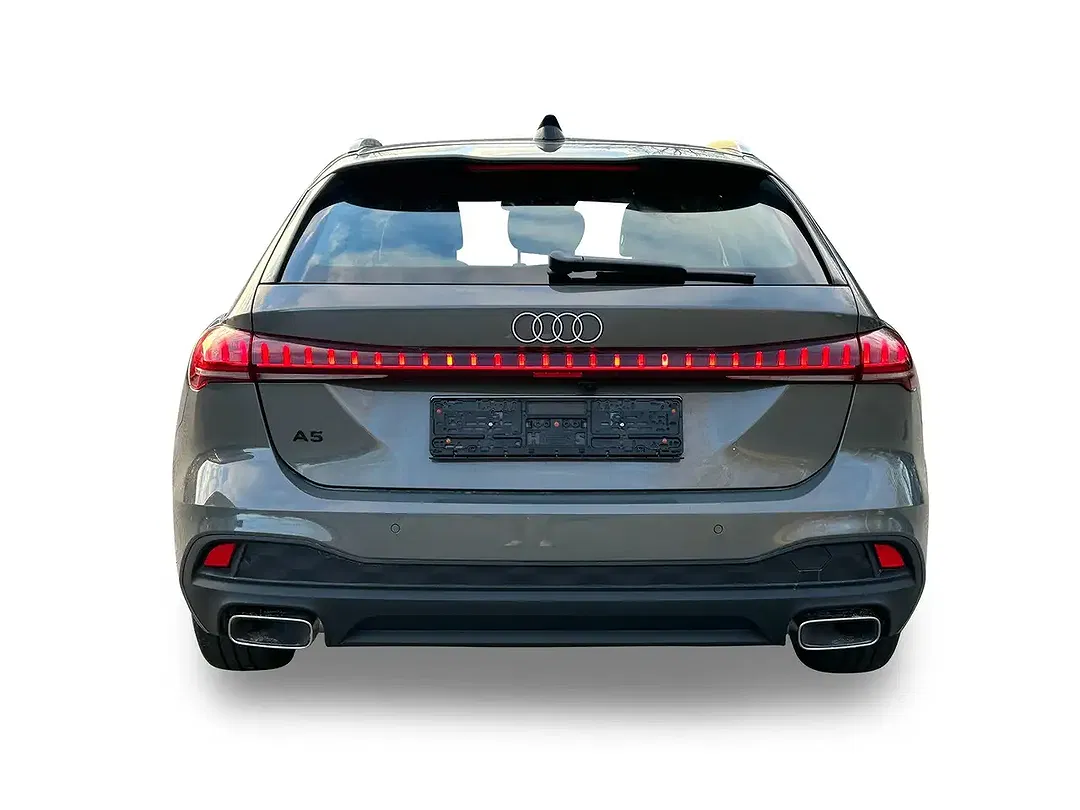 Audi A5 quattro Avant Base - Thumbnail 4