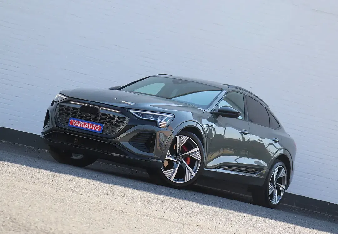 Audi Q8 e-tron 55 quattro competition Sportback - Thumbnail 13