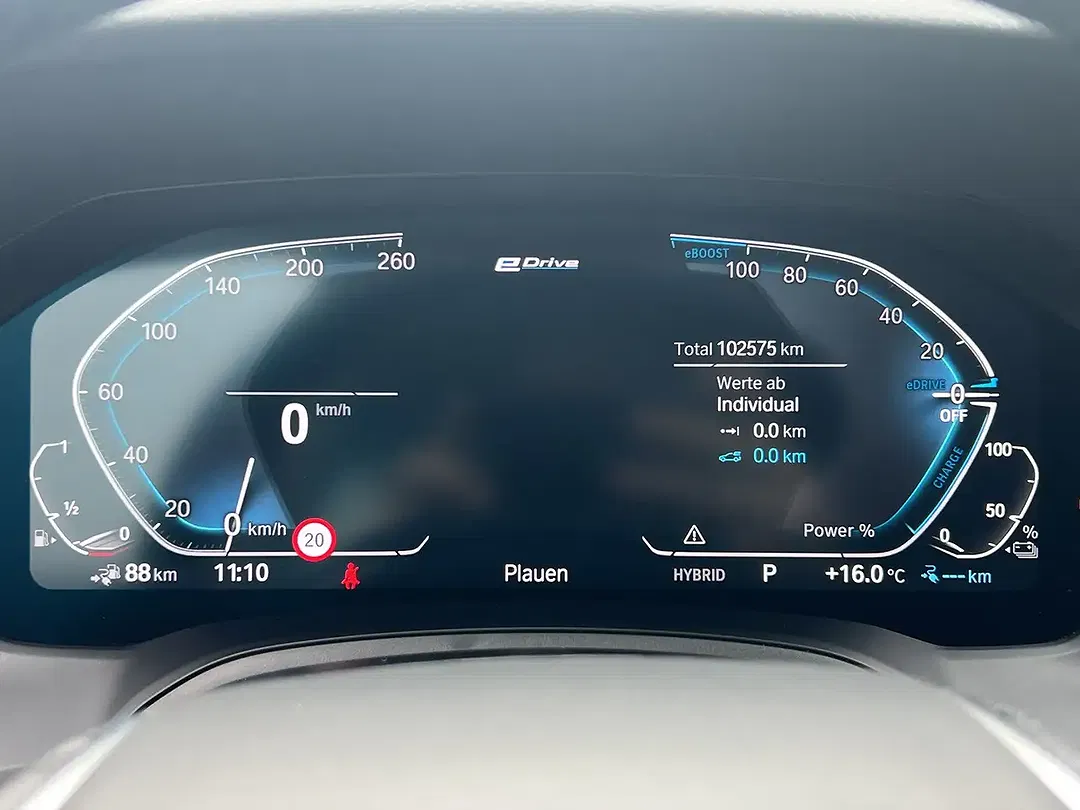 BMW 330 Touring Advantage - Thumbnail 14