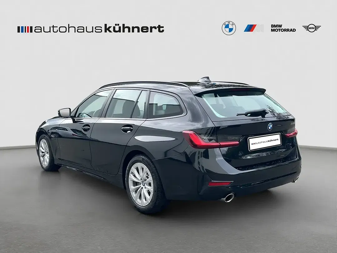 BMW 330 Touring Advantage - Thumbnail 4