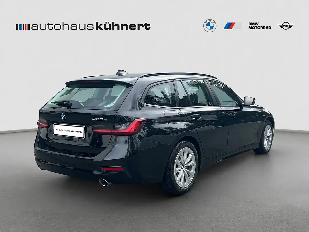 BMW 330 Touring Advantage - Thumbnail 6