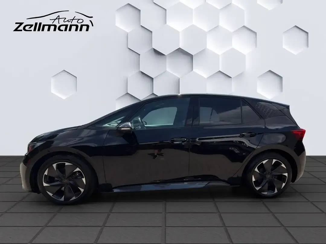 CUPRA Born - Thumbnail 2