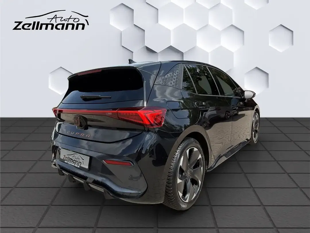 CUPRA Born - Thumbnail 5