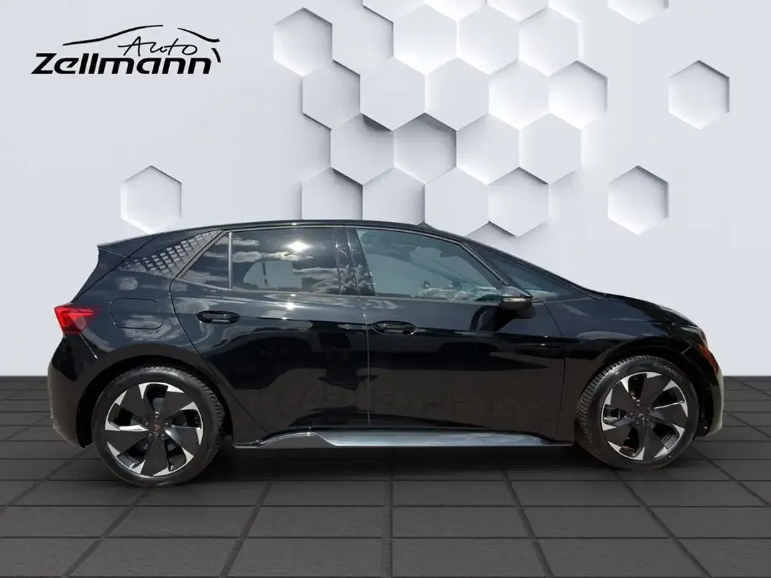 CUPRA Born - Thumbnail 6