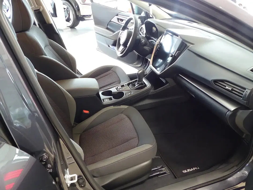 Subaru Impreza 2.0 AUT AWD - Thumbnail 11