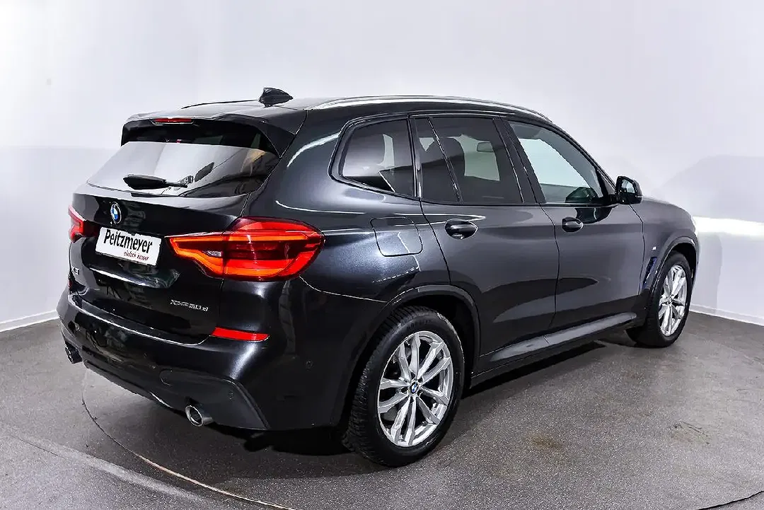 BMW X3 M xDrive M Sport - Thumbnail 3