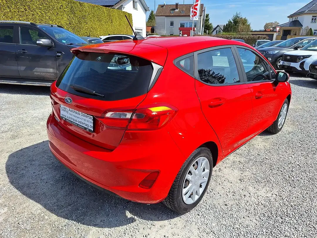 Ford Fiesta 1.1 2.5 Cool & Connect - Thumbnail 3