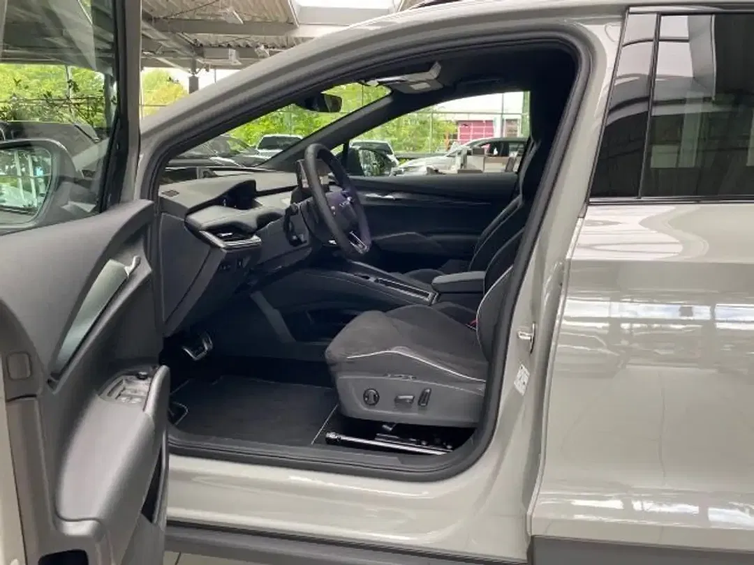 Skoda Elroq 85 Sportline - Thumbnail 6