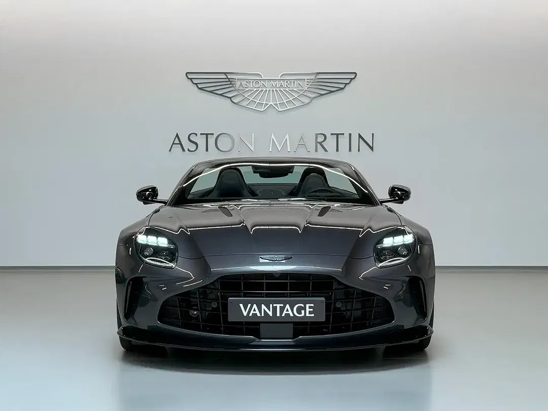 Aston Martin Vantage Roadster - foto 2