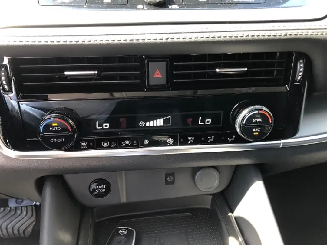 Nissan Qashqai 1.5 e-Power VC-T N-Connecta - Thumbnail 10