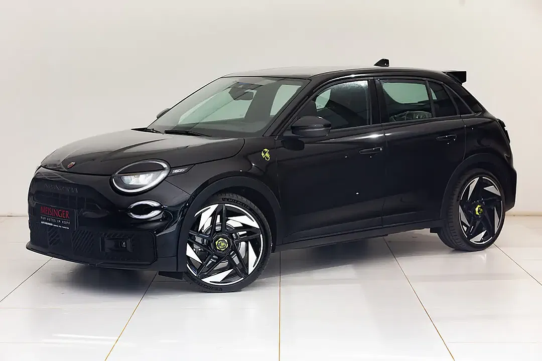 Abarth 600e Turismo - foto 1