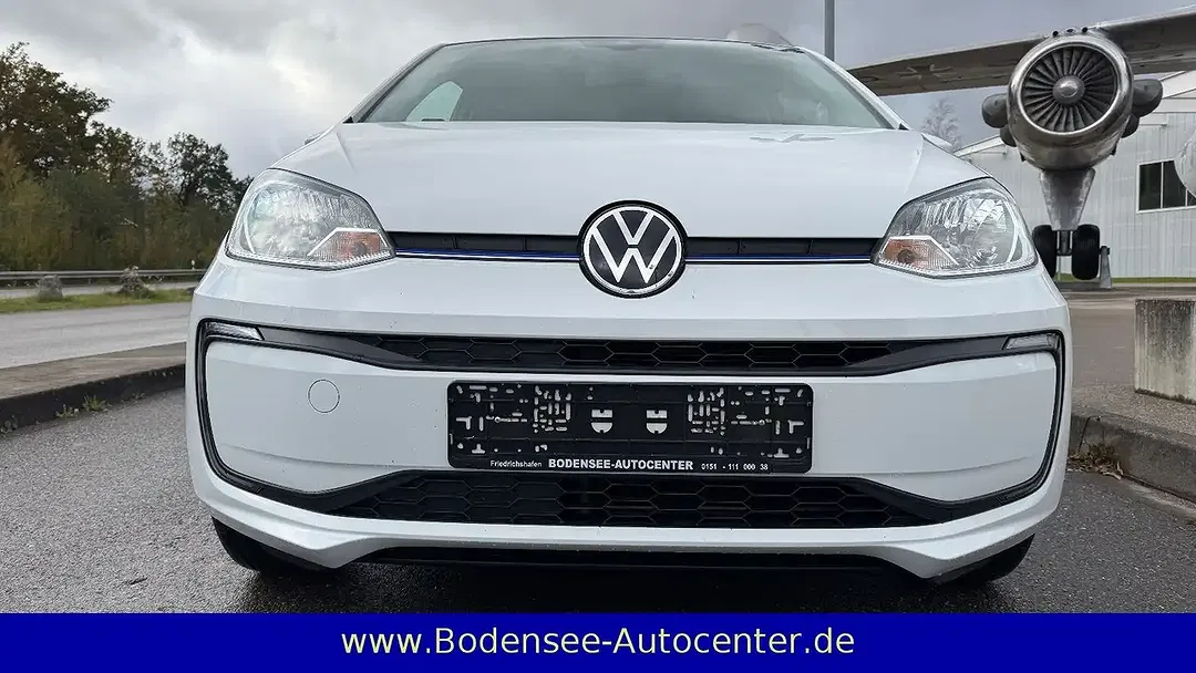 Volkswagen e-up! - Thumbnail 10