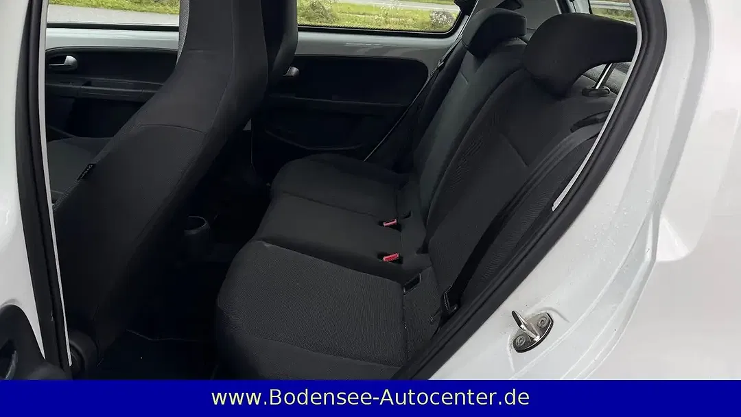 Volkswagen e-up! - Thumbnail 11