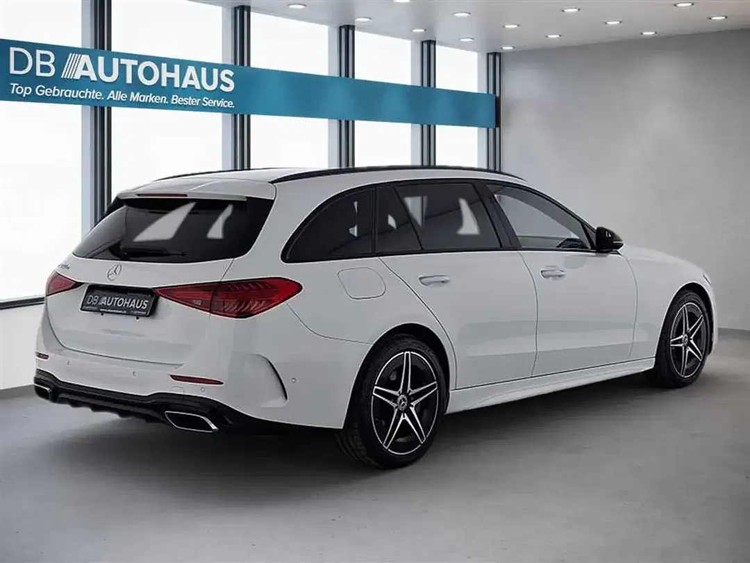 Mercedes-Benz C 300 9G-TRONIC AMG Line - Thumbnail 4