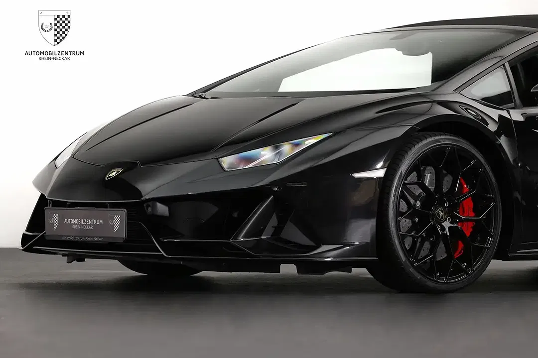 Lamborghini Huracán EVO Spyder - Thumbnail 11