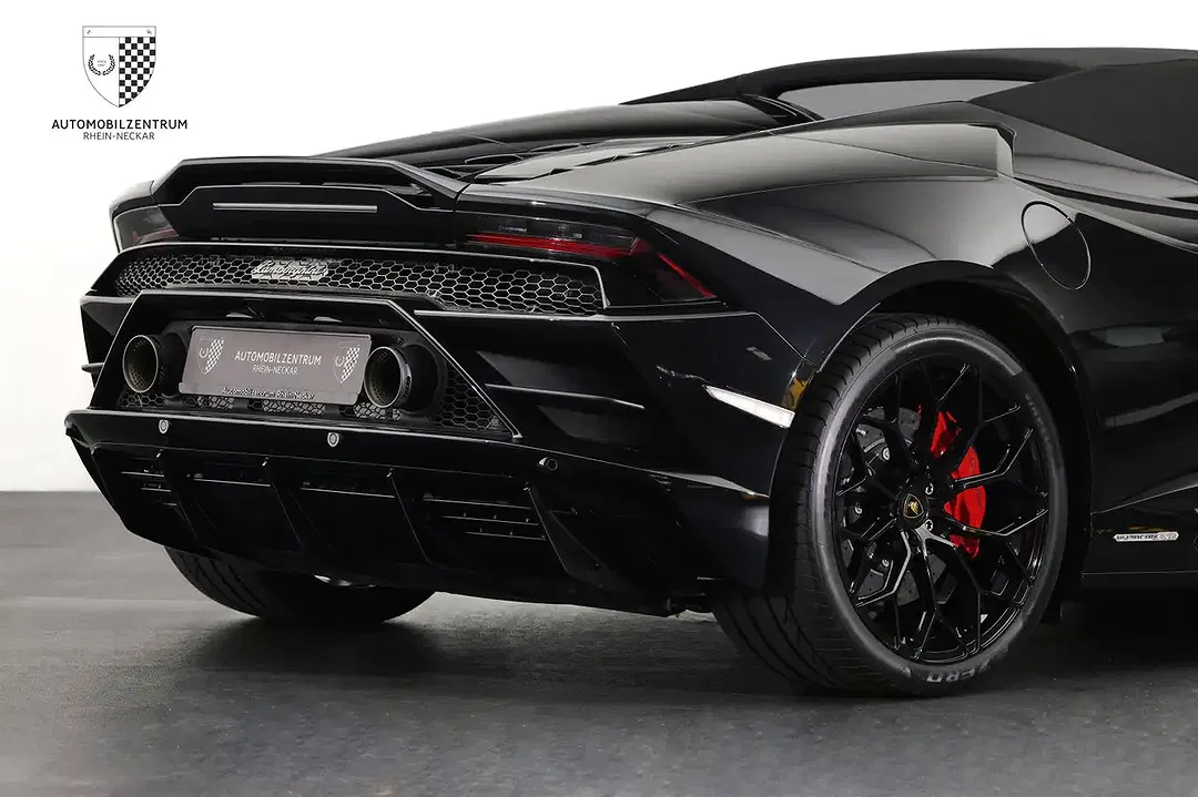 Lamborghini Huracán EVO Spyder - Thumbnail 9