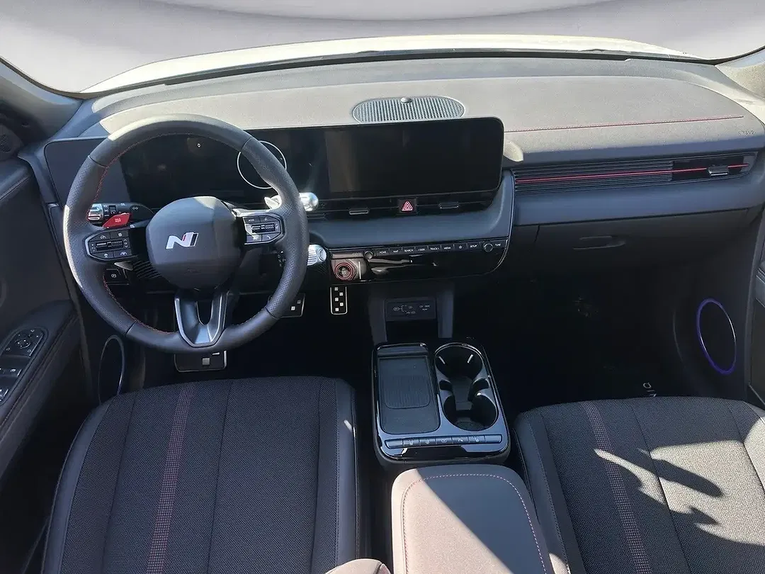 Hyundai IONIQ 5 N Line - Thumbnail 8