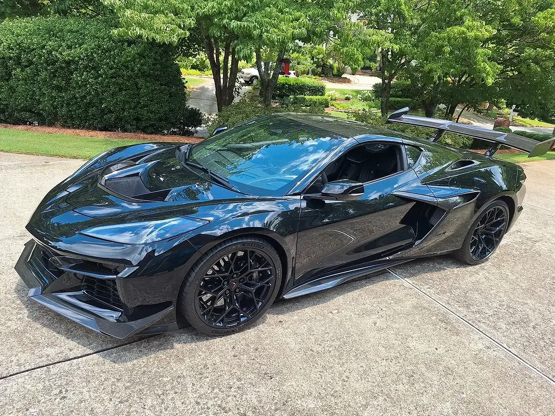Corvette ZR1 Coupe 3LZ - Thumbnail 6