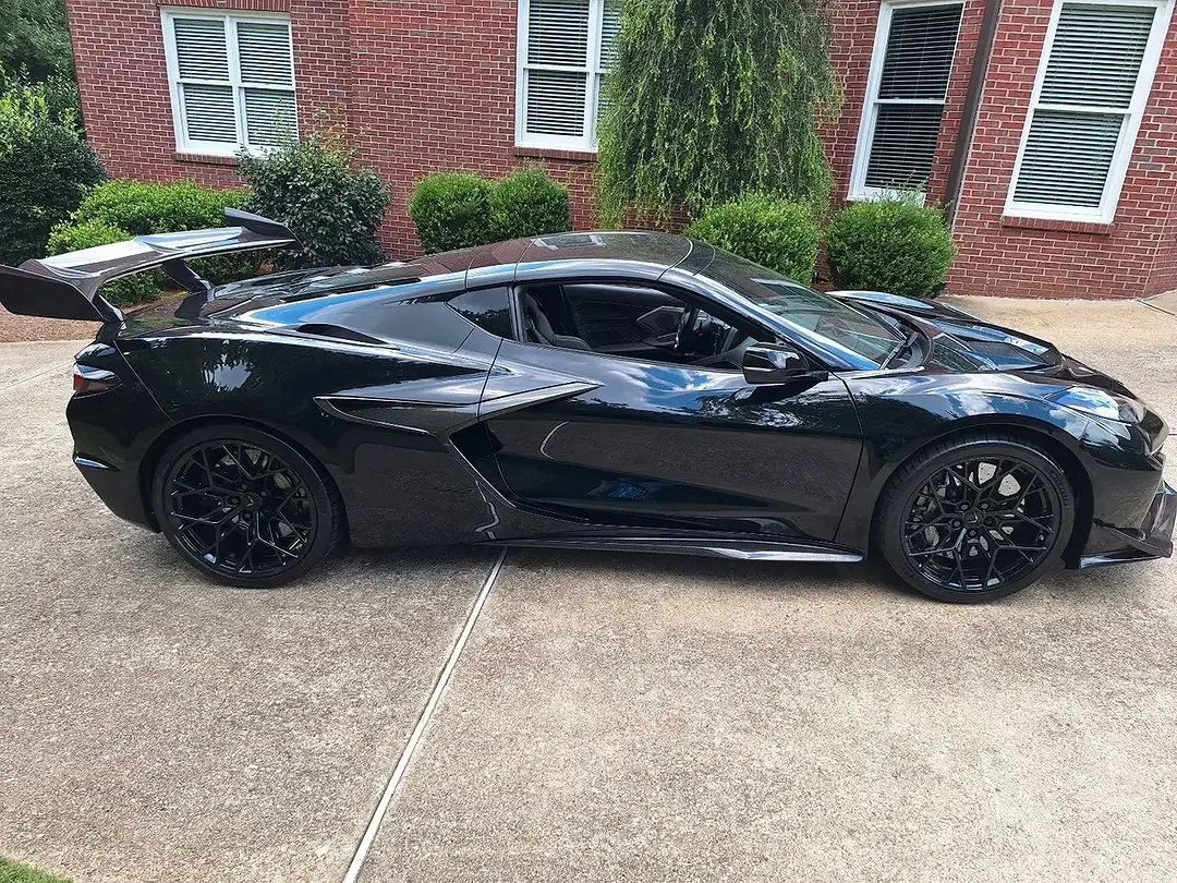 Corvette ZR1 Coupe 3LZ - Thumbnail 7