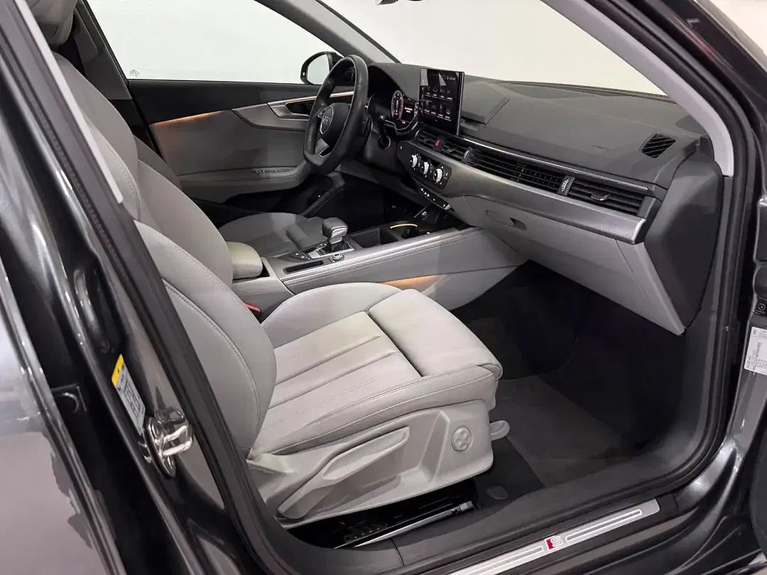 Audi A4 40 TDI Avant S line - Thumbnail 9