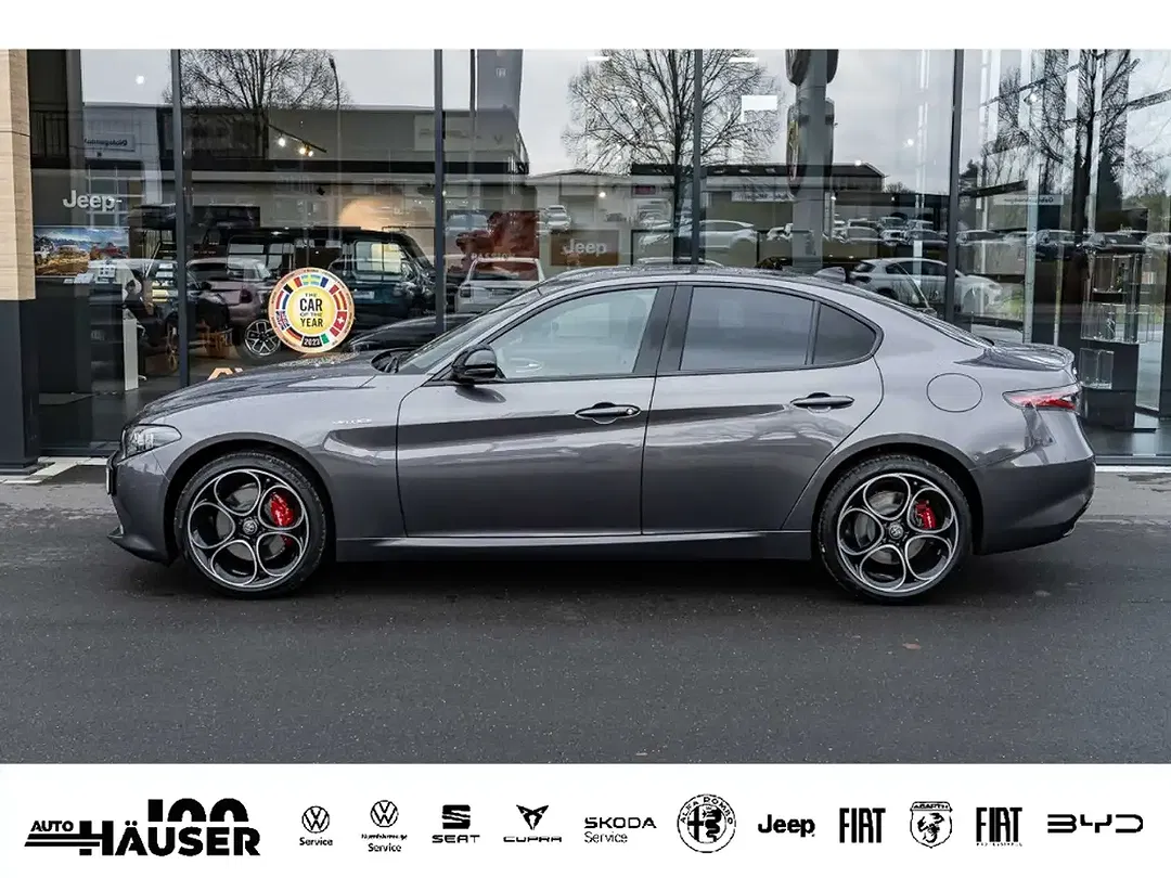 Alfa Romeo Giulia 2.0 Turbo Q4 Veloce Premium - foto 2