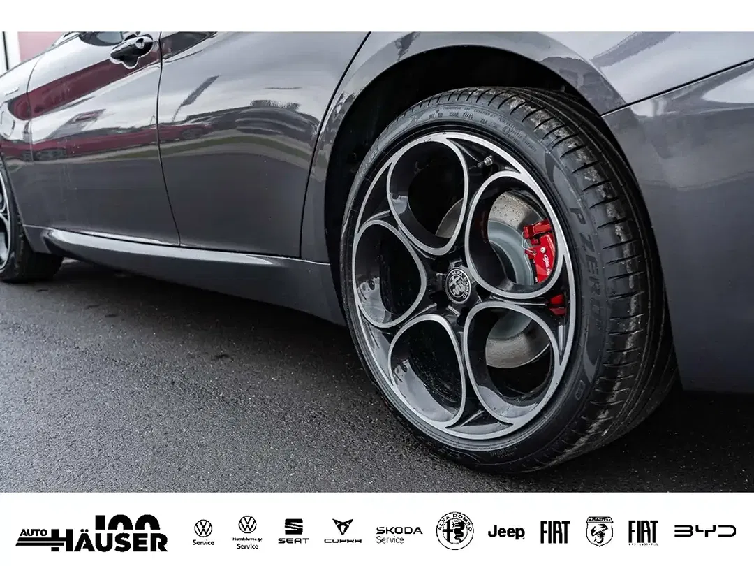 Alfa Romeo Giulia 2.0 Turbo Q4 Veloce Premium - Thumbnail 7