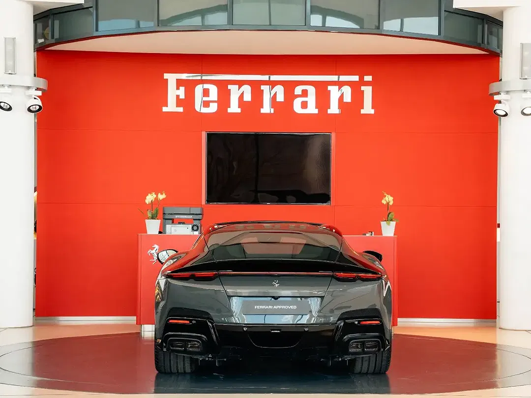 Ferrari 12 Cilindri - Thumbnail 6