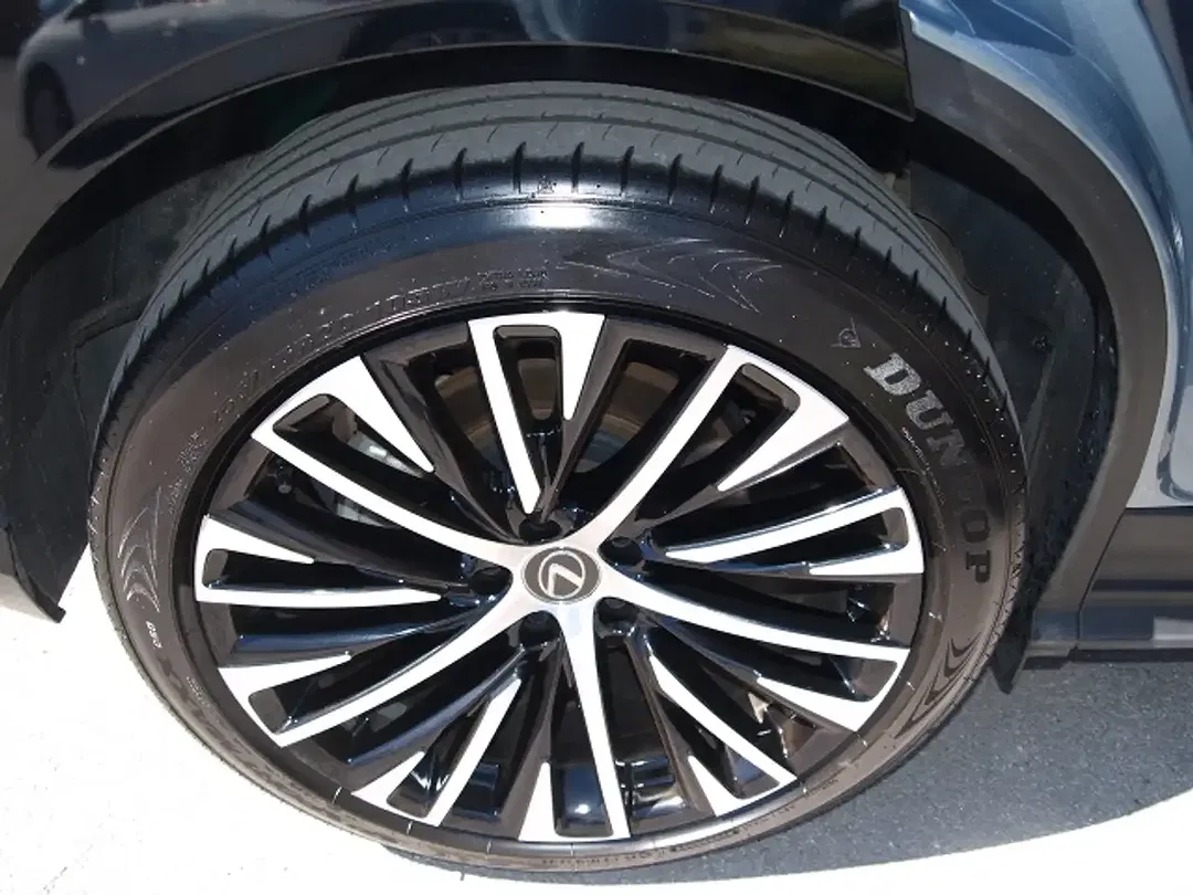 Lexus RZ AUT Luxury - Thumbnail 11