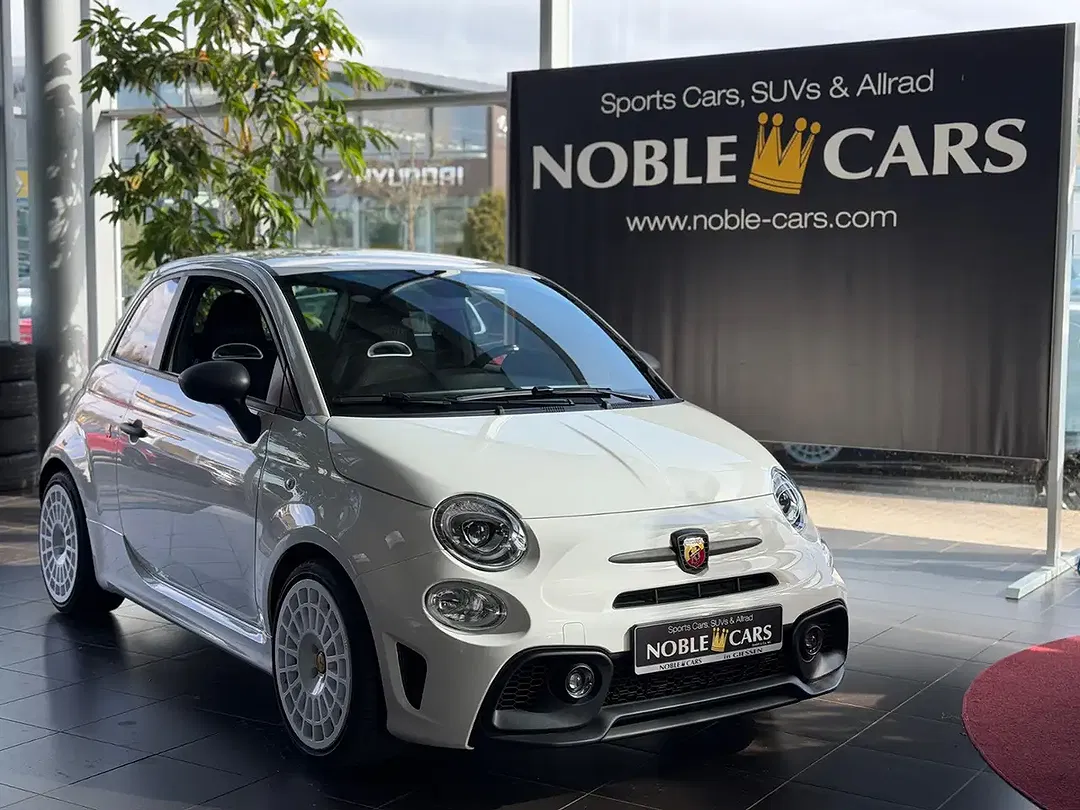 Abarth 695 1.4 T-Jet - foto 1