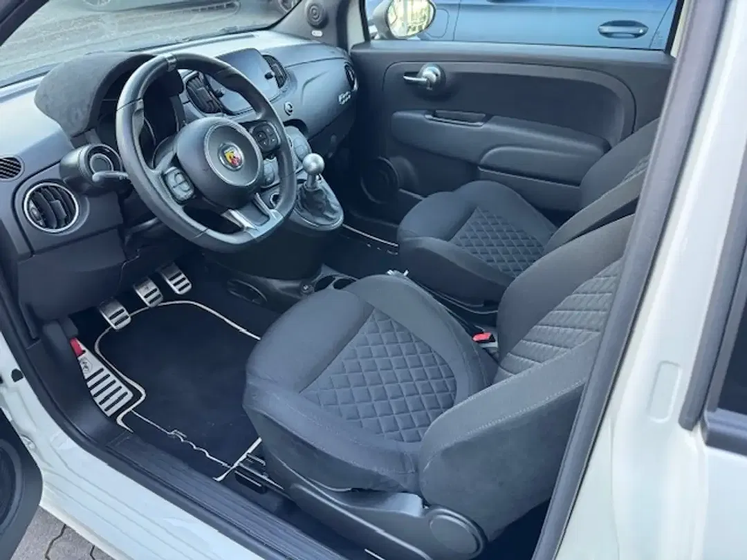 Abarth 695 1.4 T-Jet - Thumbnail 8
