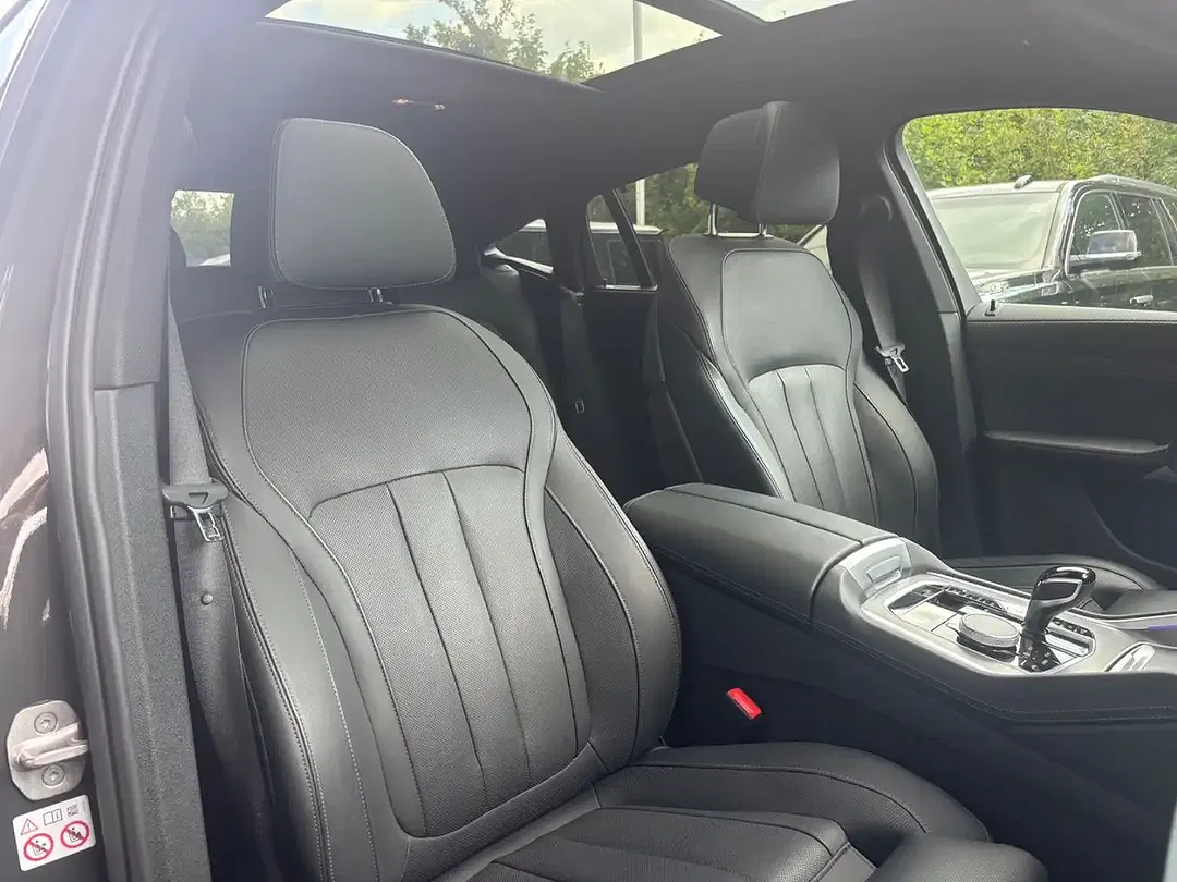 BMW X6 M - Thumbnail 11
