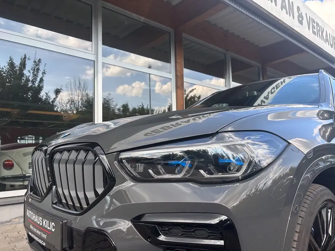 BMW X6 M - Thumbnail 23