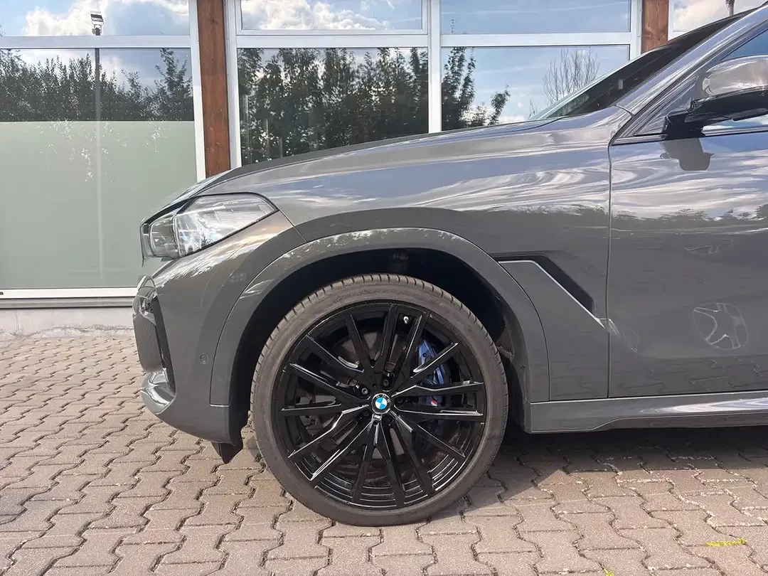 BMW X6 M - Thumbnail 24