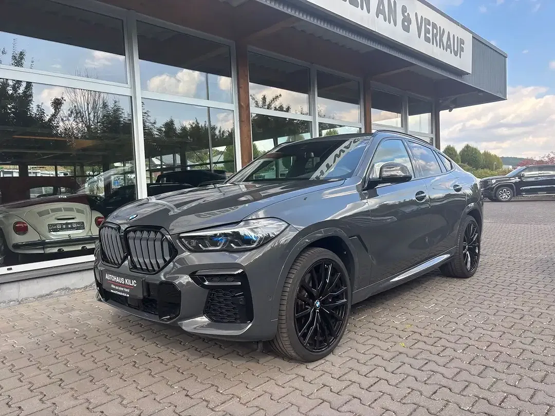 BMW X6 M - Thumbnail 3