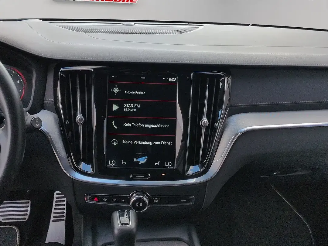 Volvo V60 T5 AWD R-Design - Thumbnail 12