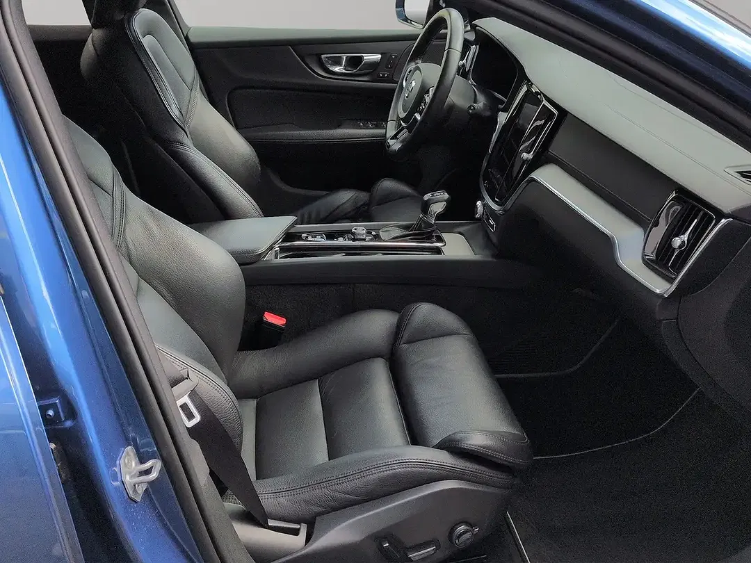 Volvo V60 T5 AWD R-Design - Thumbnail 14