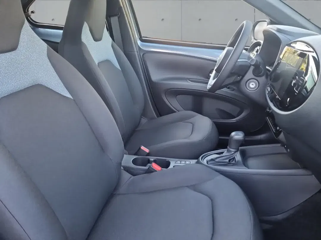 Toyota Aygo X 1.5 Hybrid Active - Thumbnail 6