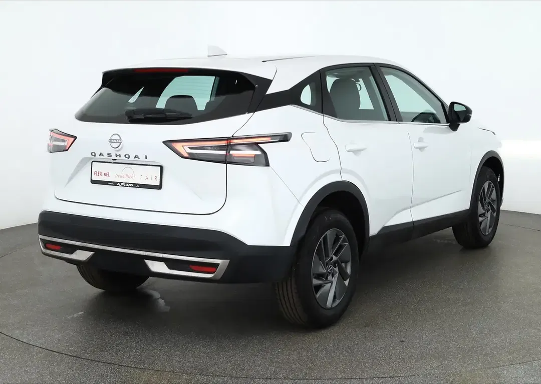 Nissan Qashqai 1.3 DIG-T Acenta - Thumbnail 4