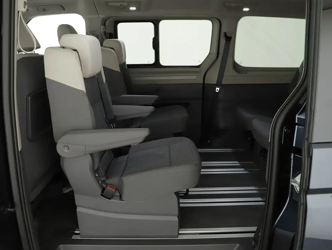 Volkswagen T7 Multivan eHybrid 4Motion Business - Thumbnail 13