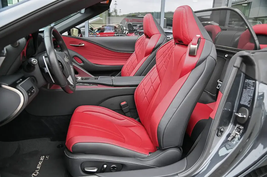 Lexus LC 500 Cabriolet - Thumbnail 12