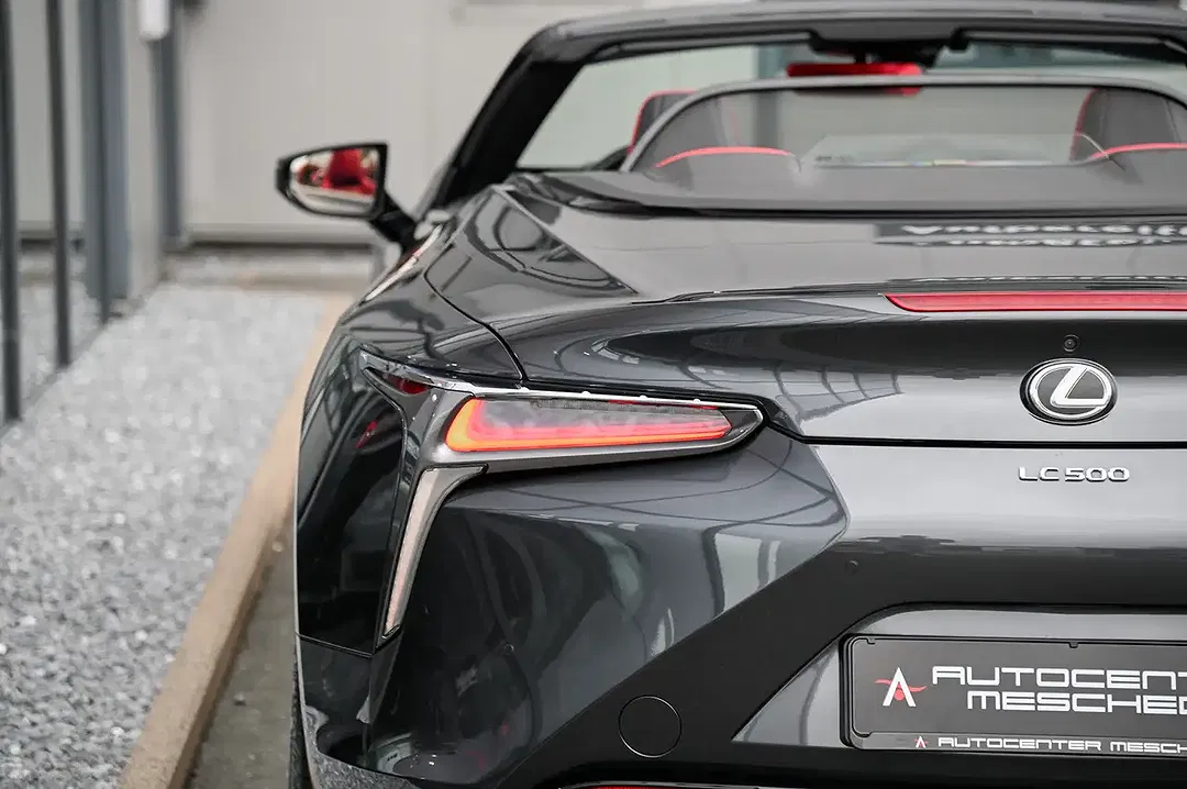 Lexus LC 500 Cabriolet - Thumbnail 26