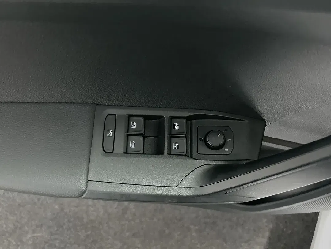 SEAT Ibiza 1.0 MPI Style - Thumbnail 12