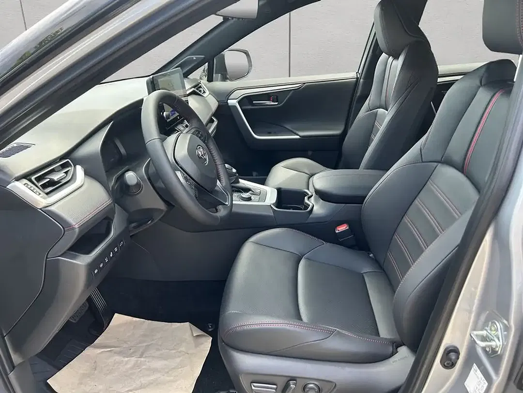 Toyota RAV 4 PHEV 4x4 Style - Thumbnail 10